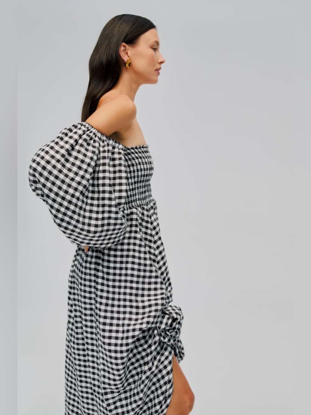 Sleeper Atlanta Linen Dress with Rose Detail in Black Vichy - Picture 4 of 14